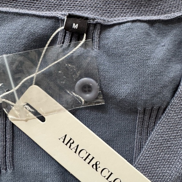 Arach & Cloz Lightweight Cardigan in Periwinkle - Picture 3 of 5